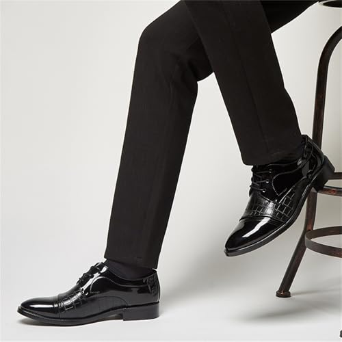 Image of Men's Vintage Patent Leather Cap Toe Two-Tone Dress Shoes Modern Formal Business Lace Up Round Toe Oxford