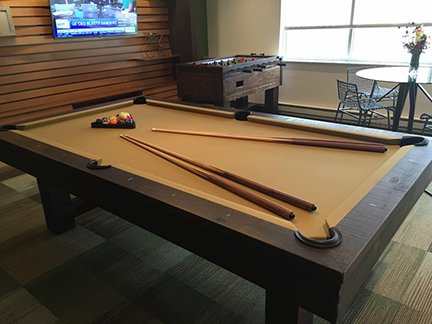 Olhausen Billiards 8 Ft Breckenridge Pool Table – Matte Finish On Pine – Includes Delivery & Installation, Cues, Balls And Accessories – Choice Of Cloth Colors – Rustic Series #TOP1