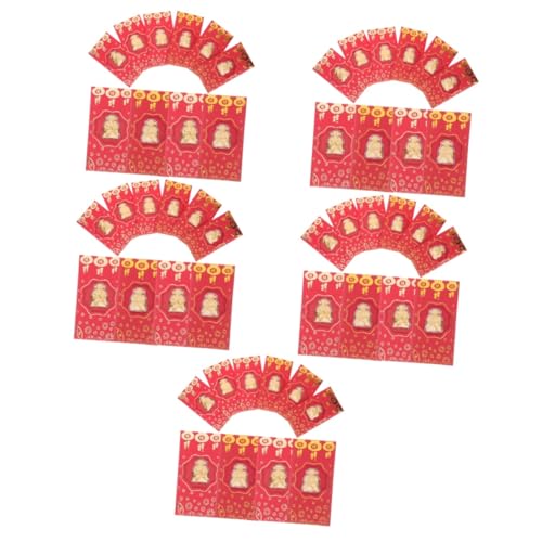 Enveloppes rouges pour le Nouvel An Chinois au repas de famille traditionnel