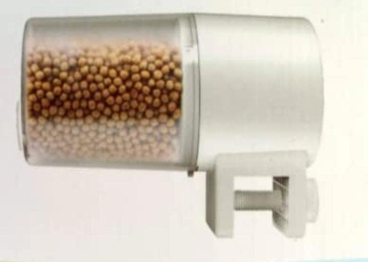 - TAH Aquarium Auto Fish Feeder DA 08 for Fish Tank Accessories Aquarium (White Color)