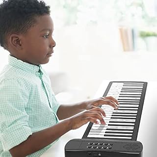 Btuty Piano numérique à 49 touches flexible avec haut-parleur intégré, 16 tonalités, 6 démonstrations, prend en charge l’enregistrement, prise casque de sustain silencieuse, roulée à la main, clavier - Les Beatles, Paul McCartney, John Lennon, RIngo Starr, George Harrison Btuty Piano numérique à 49 touches flexible avec haut-parleur intégré, 16 tonalités, 6 démonstrations, prend en charge l'enregistrement, prise casque de sustain silencieuse, roulée à la main, clavier – Image 4