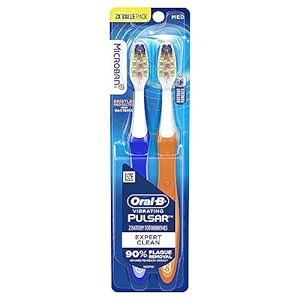 Oral-B Pulsar Expert Clean Battery Toothbrush, Medium, Tooth Brush Pack of 2, (Packaging may vary), Oral Care