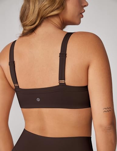 Image of UNISSU Hugcurve Adjustable Sports Bra Square Neck Wireless Padded Yoga Workout Tops