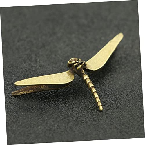 QUMIIRITY Lifelike Dragonfly Model Figurine Solar Decor Sun Catchers for Windows Dragonflies Shelf Decor Desktop Gold Decor Gadgets Office Desk Decor Creative Adornment Brass - Image 6