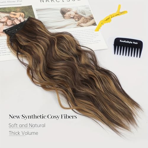 Image of Set of 1 Synthetic 24Inches 5ClipsBased Curly Hair Extension for Women (Golden Highlighted)