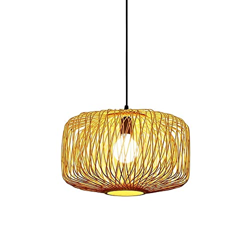 Lustre rotin suspendu pour créer un éclairage pastoral et tamisé dans le salon