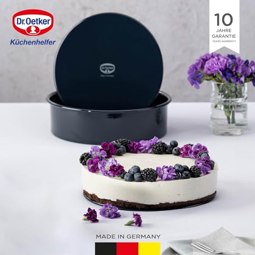Foto von Dr. Oetker Backform Ø 26 cm Back-Liebe Emaille mit Hebeboden – Runde Kuchenform mit schnitt- & kratzfestem Emaille-Boden – 26er Kuchenbackform mit hohem Rand für Kuchen und Torten