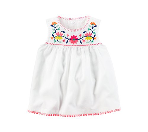 Haut brodé pour bébé fille parfait pour les sorties d'été