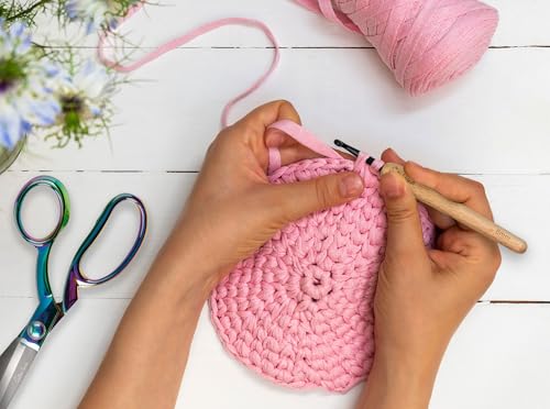 The Quilted Bear Set de crochets en bois de hêtre - Lot de 9 kit crochet ergonomique avec poignées en bois de hêtre et têtes de crochet en acier durable (2 mm - 6 mm) – vue 6