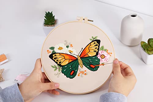 Image of TOPPROSPER Butterfly Embroidery Material Cross Stitch, Hand Embroidery Beginner DIY Set, Including Floral Patterns, Embroidery Rings, Thread and Needle (Green)