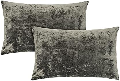 Amazon Brand - Umi Set of 2 Crushed Velvet Cushion Covers 45 x 45cm, Luxurious Crushed Velvet Cushion Covers 18x18 Inch, Decorative Square Throw Pillow Cases for Seat, Sofa and Bed, Teal Green