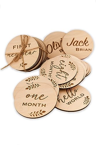 Baby Monthly Milestone Wooded Cards - Holidays Cards - Age Signs - Newborn Baby Shower Gift - Engraved Etched Wooden Card Marker, Baby Photo Prop, Newborn Gifts