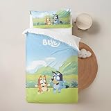 BOHEME | Funda Nórdica Infantil de BLUEY Cama 90 cm con Funda de Almohada 45x110 cm | 100% Algodón Orgánico 144 Hilos | 150x220 cm | Extrasuave e Hipoalergénica | Cierre con Botones Ocultos