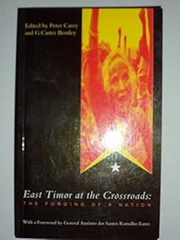 Paperback East Timor at the Crossroads: The Forging of a Nation (Cassell Global Issues) Book