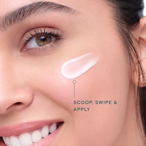 Image of POND'S Light Moisturiser with Cera-Hyamino for 5X Dryness Repair for Ultimate Soft, Smooth Skin | Lightweight, for all skin types, 25ml
