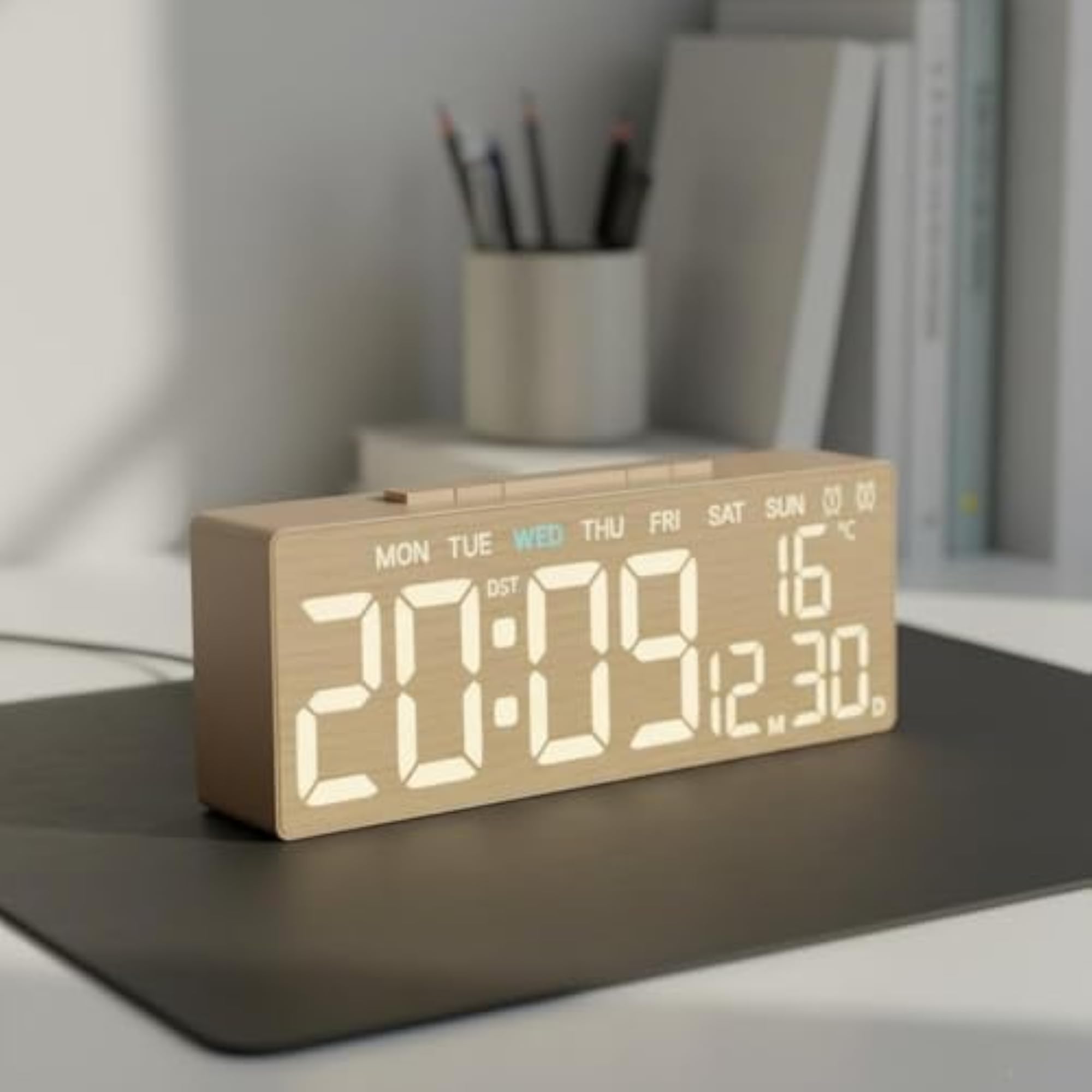 12/24 Hour Mode Temperature Display Timepiece Night Light LED
