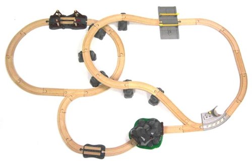 希少！限定！入手困難品！BRIO ブリオ 2013年 クリスマス 限定セット Amazon | BRIO 2013年クリスマス限定レールセット 80000-109