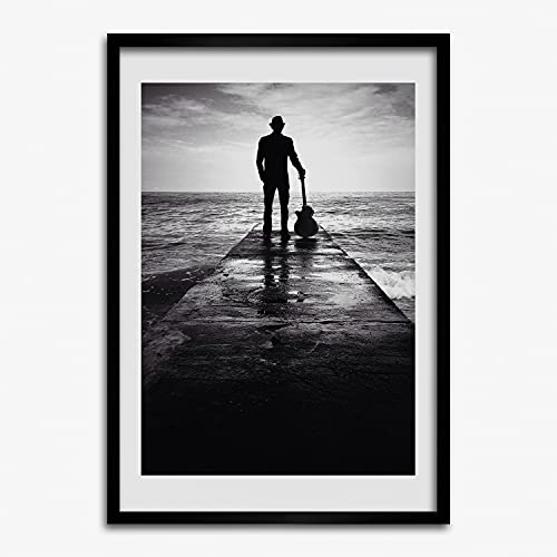 Cadre photo 50x70 cm en bois MDF avec affiche de guitariste sur la jetée Tulup