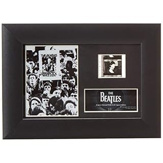 FilmCells – Beatles (Series 7) Minicell Framed Desktop Presentation with easel stand, certificate and 1x 35mm film cell – 7×5 - Les Beatles, Paul McCartney, John Lennon, RIngo Starr, George Harrison