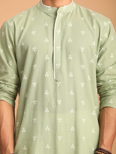 Image of Shvaas By Vastramay Men's Green Cotton Kurta