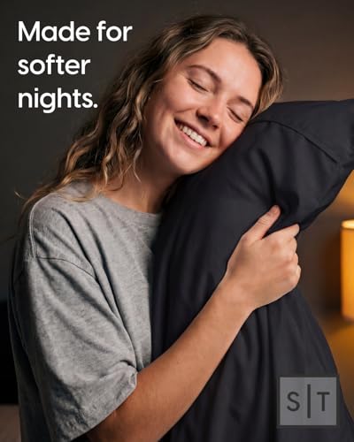 Image of Sleepy Town Queen Size Bed Sheets - 4 Piece - Queen Sheet Set - Extra Soft, Comfy & Cooling - Easy Care - Shrinkage, Wrinkle & Fade Resistant - Brushed Microfiber - Deep Pocket Bed Sheets (Black)