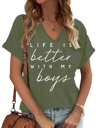 Maglietta da donna con scollo a V "Life is Better with My Boys" con divertente grafica e scritta "Mom Life", A-verde, S