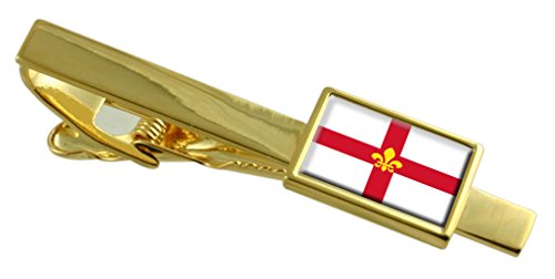 Evita corbatas desalineadas con el clip de oro bandera Lincoln City Inglaterra