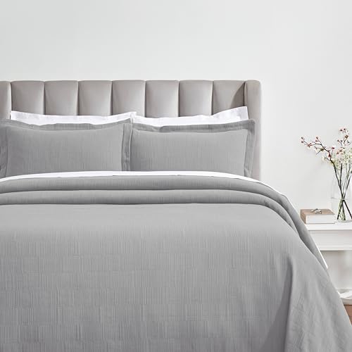 SUPERIOR 3 Piece Cotton Bedspread and Sham Set, Home Bed Decor, Decorative Bed Spread, 2 Pillow Shams, Medium Weight, Textured Matelasse Coverlet, Bedding Essentials, Zenith Collection, King, Grey