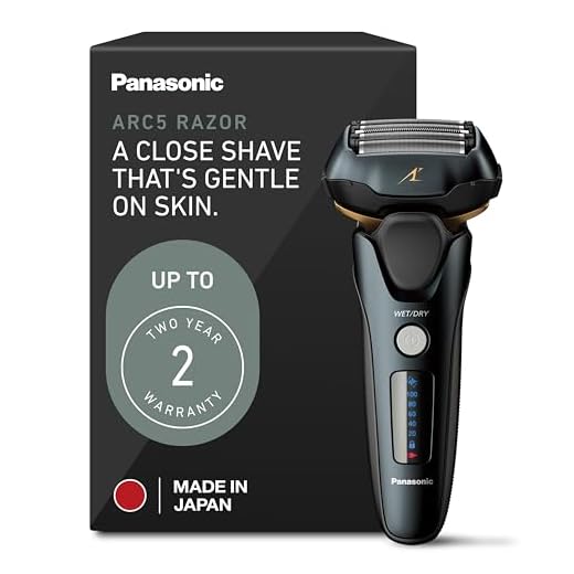 Panasonic Barbeador elétrico masculino ARC5 com aparador pop-up, barbeador elétrico de 5 lâminas molhado seco com sensor de barbear inteligente e cabeça giratória flexível 16D - ES-LV67-K (preto)