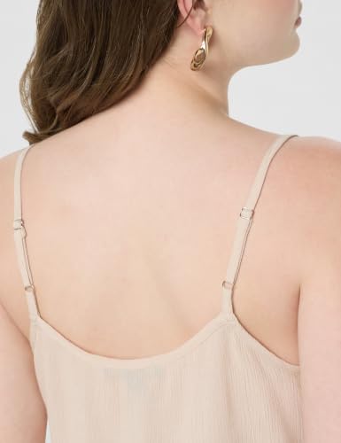 Image of Forever 21 Women Solid Regular Fit Crop Top