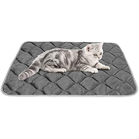 ULIGOTA Self Heating Pet Pad for Cats and Dogs No Electric Self-Warming Thermal Mat for Pet Bed/Crate - 70x48cm Cover