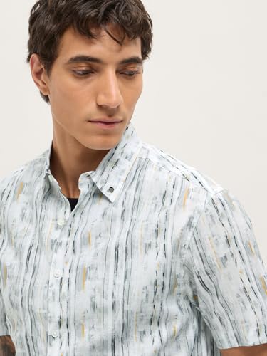 Image of THE Bear House Men's Printed Relaxed Fit Shirt