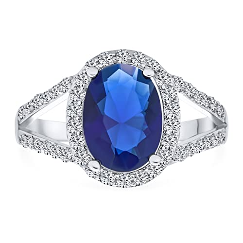 Alternativa economica ai diamanti- Acquista Cubic Zirconia: Mostra il tuo amore per la Terra e la tua dolce metà scegliendo regali di gioielleria in zirconi cubici. I CZ creati in laboratorio riducono l'impatto sociale e ambientale distruttivo causato dall'estrazione dei diamanti. I gioielli in CZ sono praticamente perfetti e solo un gioielliere può notare la differenza.