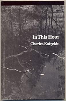 Paperback In This Hour Book