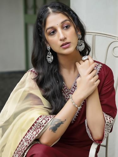 Image of Sanisa Women Kurtas & Kurtis