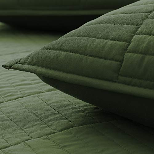 EXQ Home Quilt Set King Size Olive Green 3 Piece,Lightweight Soft Coverlet Modern Style Stitched Quilt Pattern Bedspread Set(1 Quilt,2 Pillow Shams)
