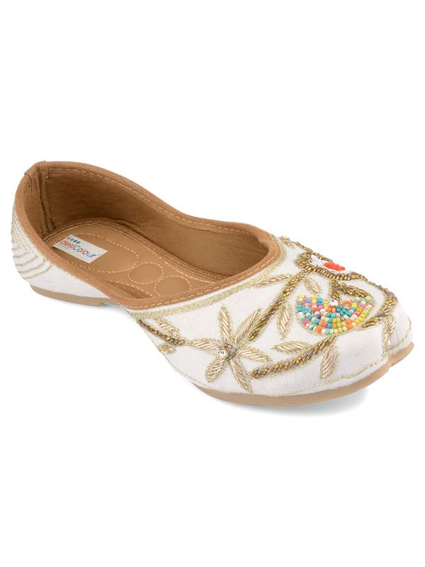 desi colour Women Ethnic Footwear Mojari/Punjabi Jutti- Dabka Work3-picture-44