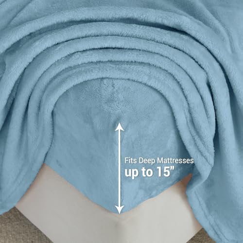 Image of Viviland Plush Micro Fleece Bed Sheet Set - Soft Fuzzy Polar Fleece Velour Velvet Sheets - Extra Warm Winter Fleece Bed Sheets with Deep Pocket - Light Blue - King | Soft Flannel-like Fleece, 100% Polyester, Fluffy Velvety Feel, 200GSM, 15 inch Deep Pocket, Warm Winter Gift & Decor