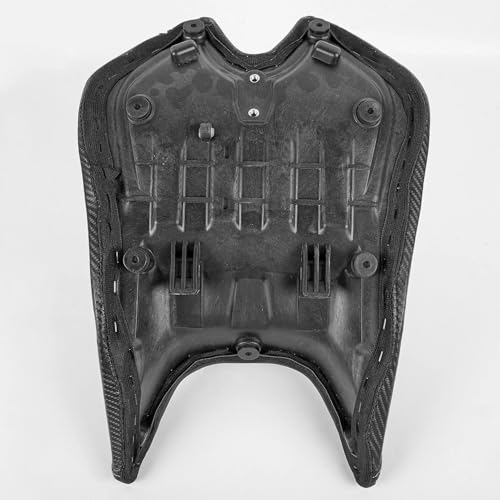 Capot de siège arrière RS660 Wolf Line : fixez et aérodynamisez votre moto - 4