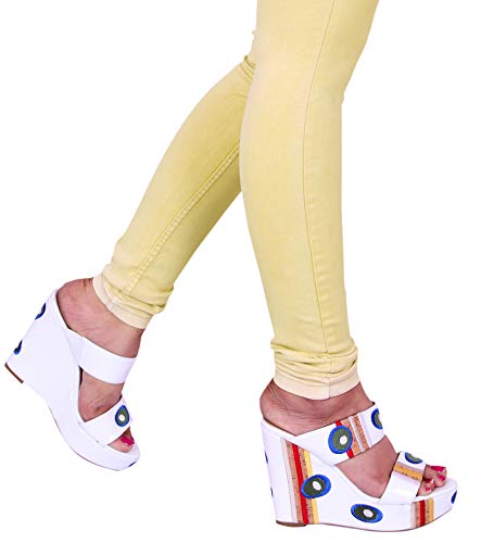 Image of FCK-3 Stretchable Denim Pencil Fit Regular Fit High Waist Jeans for Women