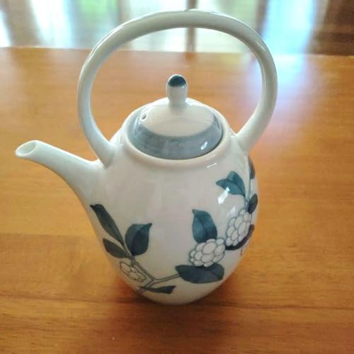 【新品・手作り】蝶と花模様 急須 高級和食器 新品・手作り】蝶と花模様 急須 高級和食器