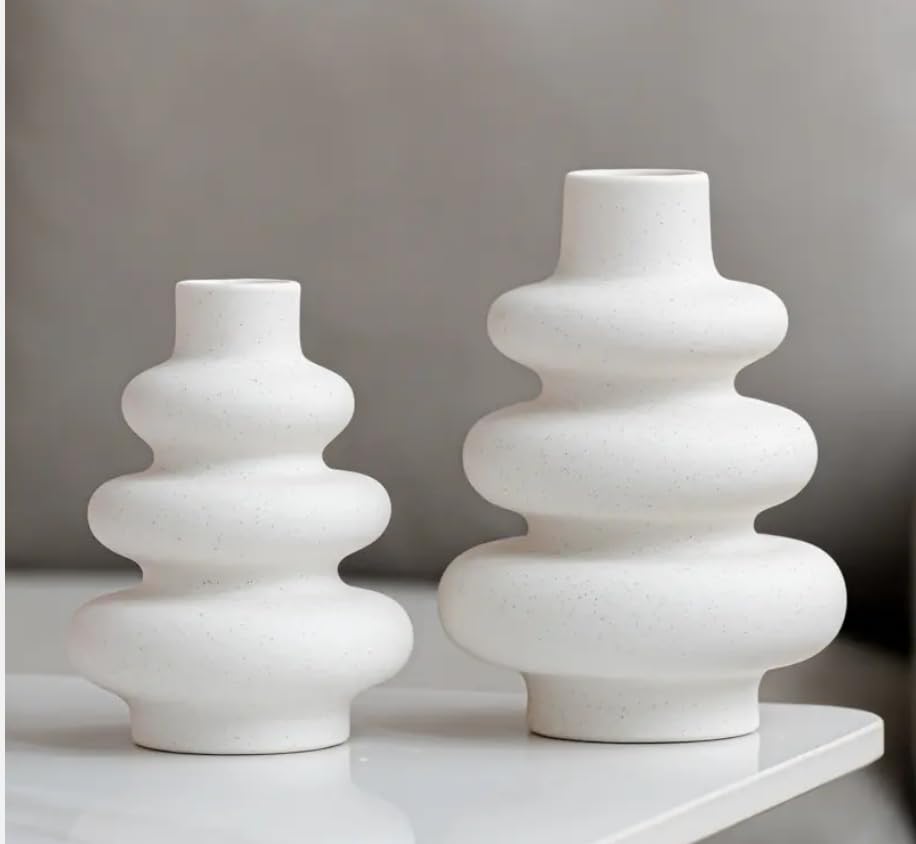 Set of 2 White Ceramic Vases – Minimalist Scandinavian Style – Modern Decoration for Bookcase, Side Table or Living Room