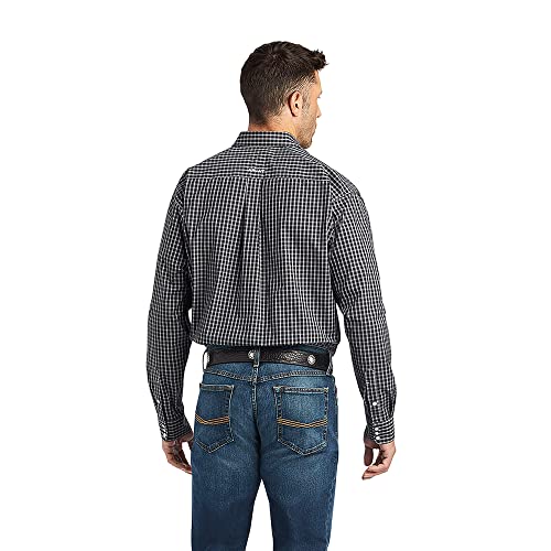 Image of ARIAT Men's Pro Series Kyrie Classic Fit Snap Front Shirt Black S