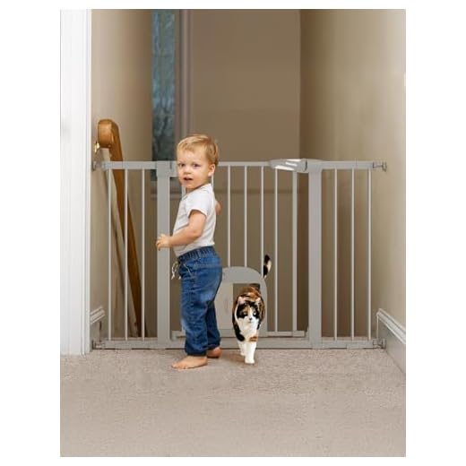 Extra Wide Baby Gate with Cat Door