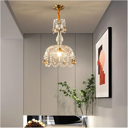 Lampe suspendue vintage en cristal pour illuminer un salon sombre