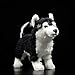 Scoorbee Jouet en peluche malamute en forme de chien d'Alaska - Noir - Simulation mignonne - Cadeau pour enfants - Doux et réaliste - Collection de poupées