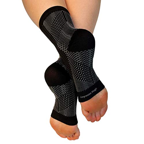 Compression Magic 1 Pair Foot Sleeves - Relieve Pain Reduce Swelling from Plantar Fasciitis, Diabetes, Achilles, Aching Heels, Feet and Ankles - Toeless Sock Supports for Women - Black Large
