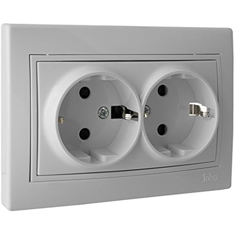 Solera 65331 Base Doble de Enchufe 2P+T Cover