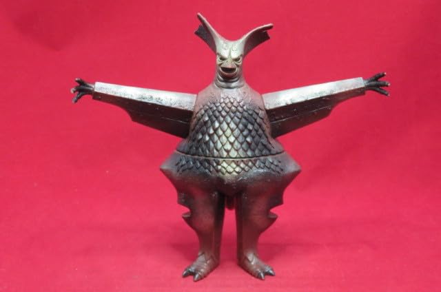 Amazon.co.jp: ギエロン星獣 ウルトラセブン 怪獣 1983 ソフビ USED 同 