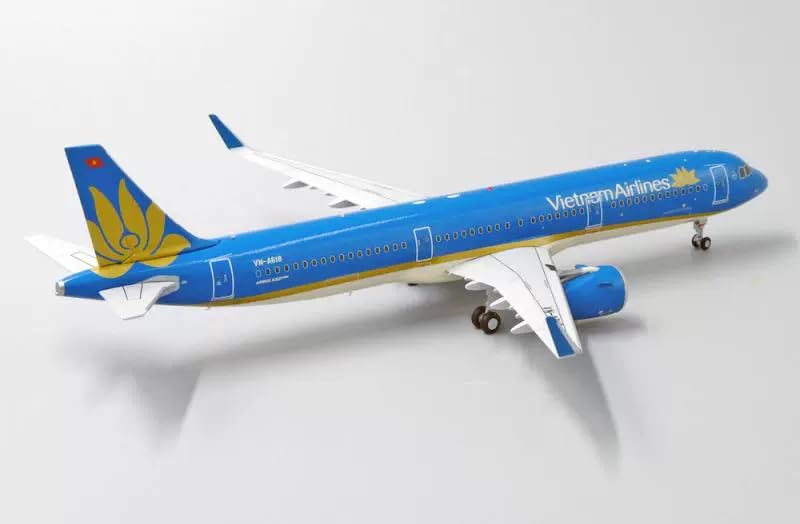 Amazon.com: ACE HOBBY JC Wings Vietnam Airlines for Airbus A321neo